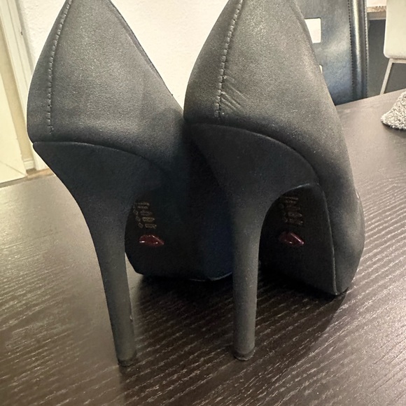 Promise black platform pumps heels - Picture 2 of 6